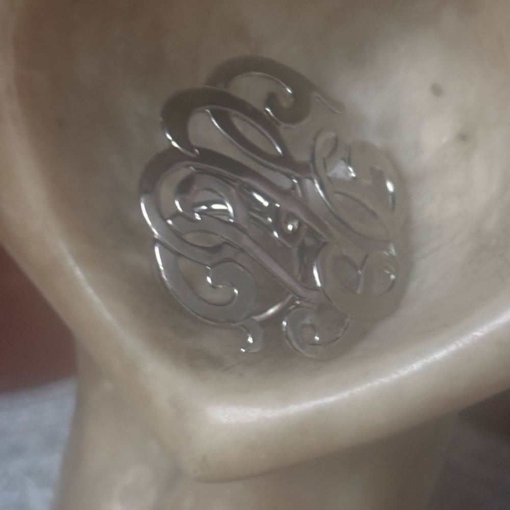 Silver swirl flower VTG ring